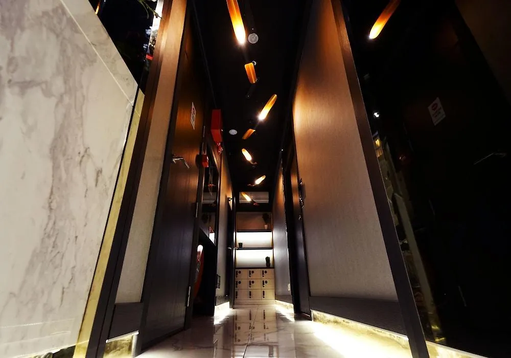 Sleepy Kiwi Backpacker Hostel - Bugis Singapore