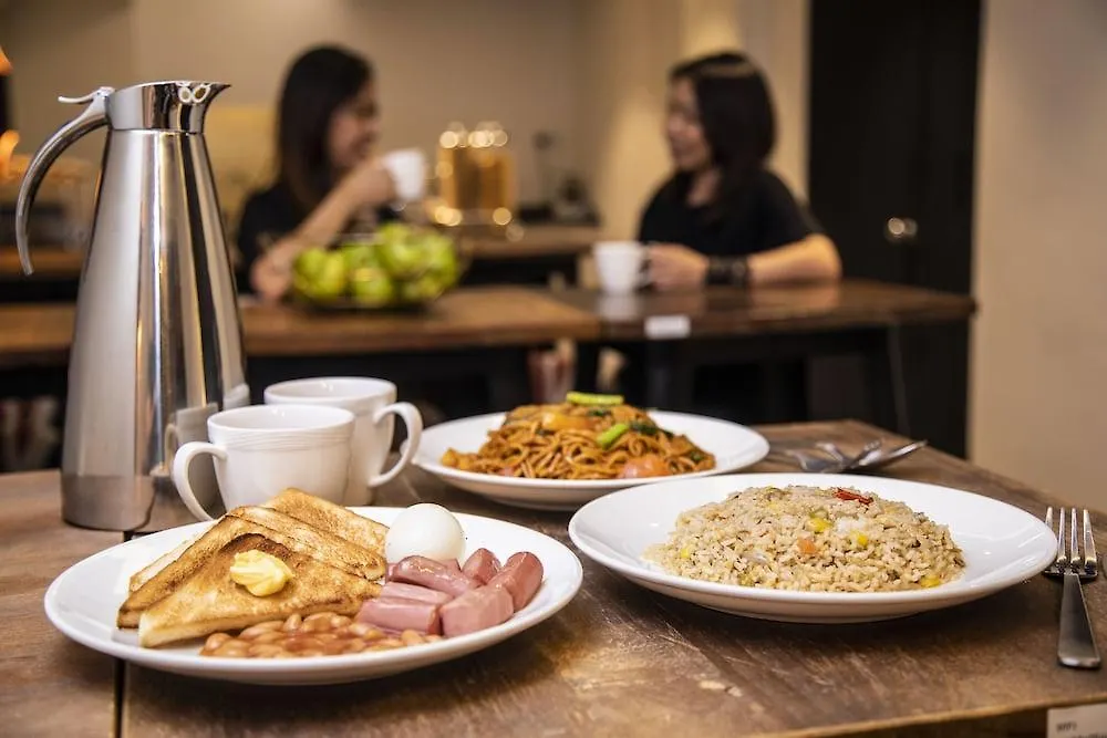Sleepy Kiwi Backpacker Hostel - Bugis Singapore Hotel