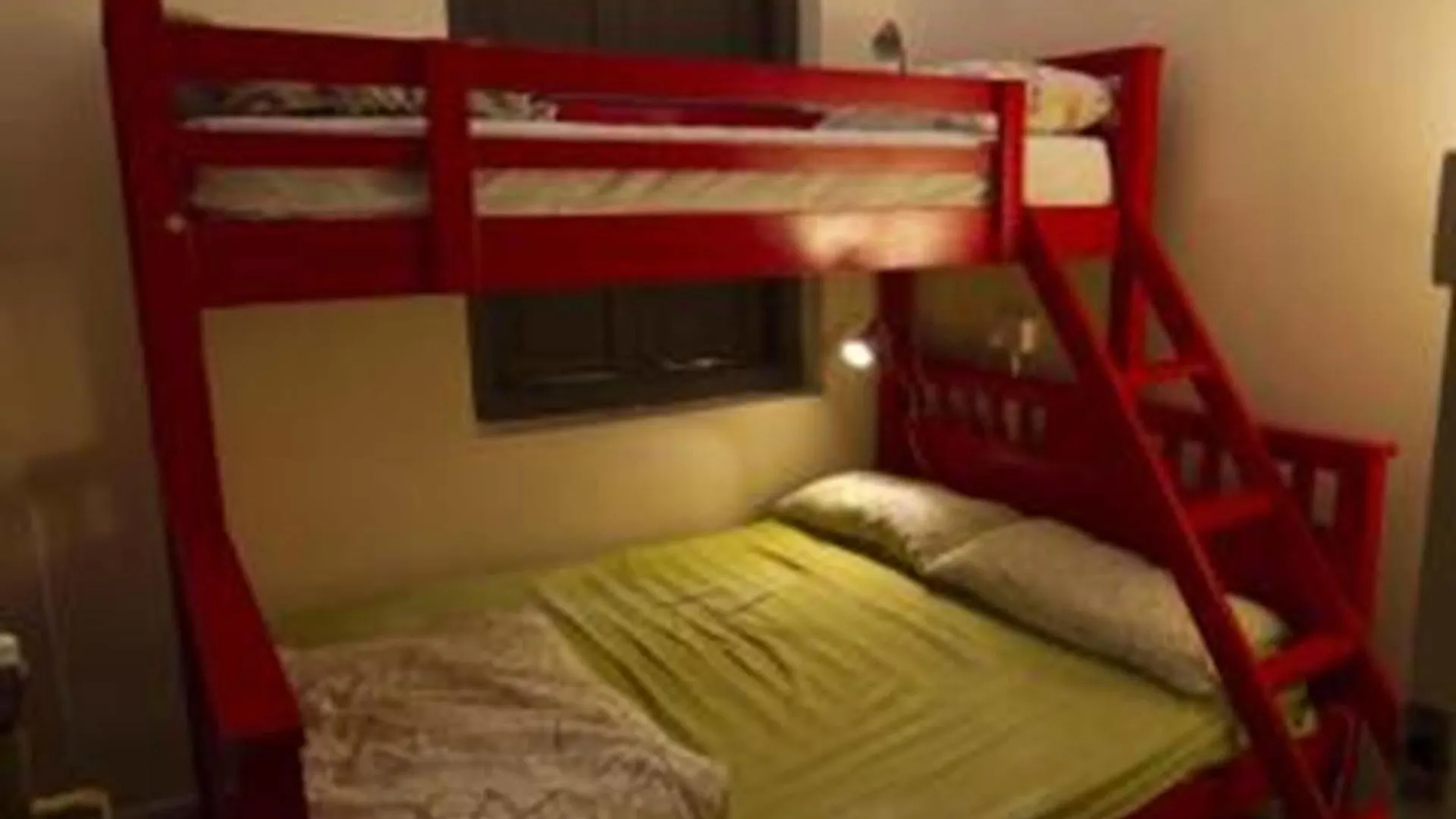 Hotel Sleepy Kiwi Backpacker Hostel - Bugis Singapore