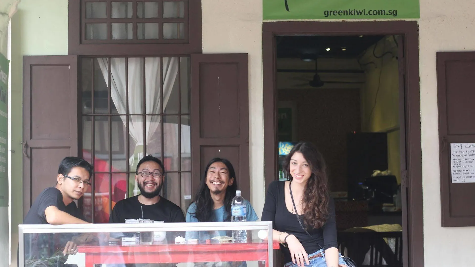 Sleepy Kiwi Backpacker Hostel - Bugis Singapore 2*,