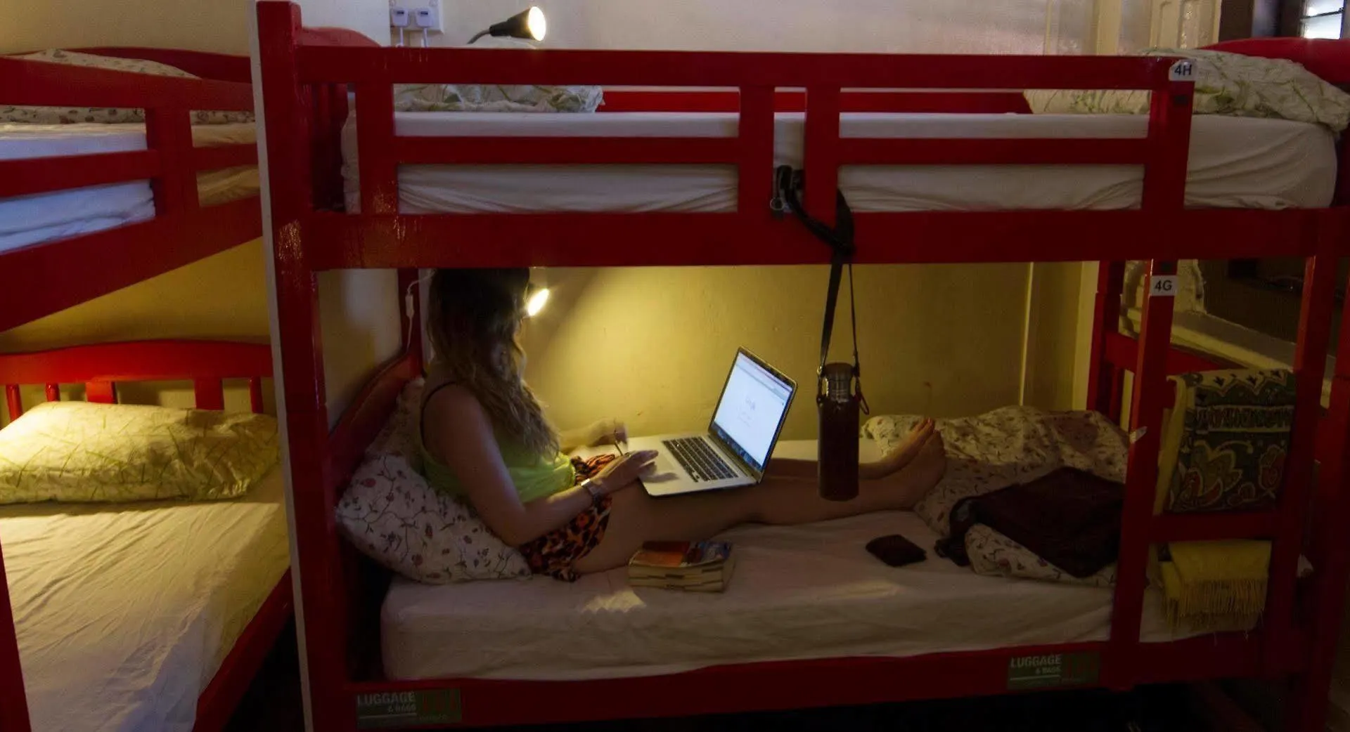 Sleepy Kiwi Backpacker Hostel - Bugis Singapore 2*,